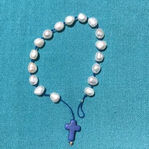 White Freshwater Pearl Bracelet